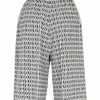 New β Fendi FF motif satraight leg Bermuda shorts knee-length shorts of women π 6 Fendi FF-motif satraight-leg Bermuda shorts