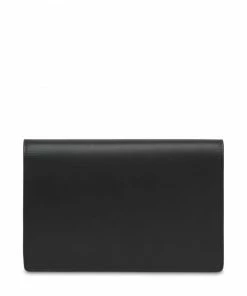 Fendi chain strap wallet bag