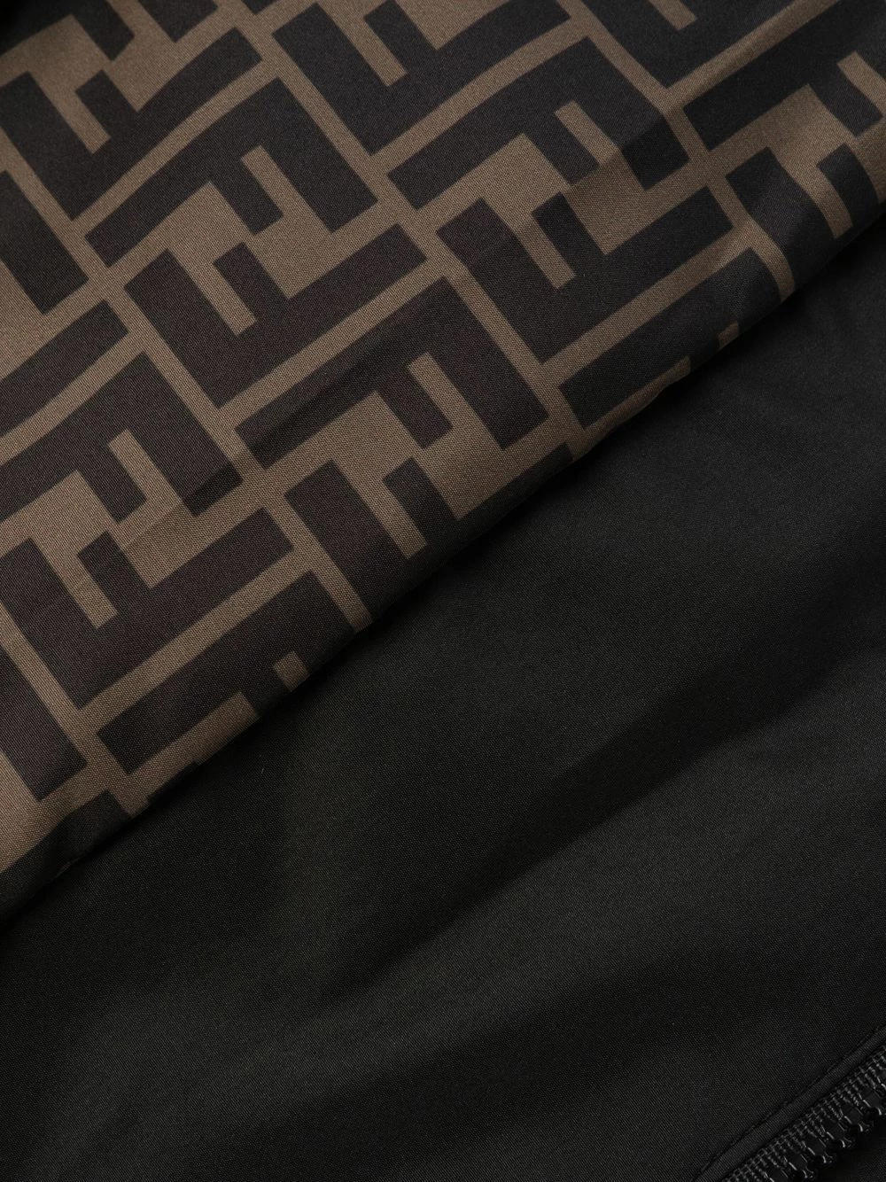 Cheap β¨ Fendi Raised logo trench π§₯ coat trench π§₯ coats & raincoats of women π€© 9 Fendi raised-logo trench coat