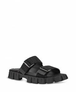 Fendi Force lug-sole sandals