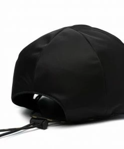 Fendi embroidered-logo cap