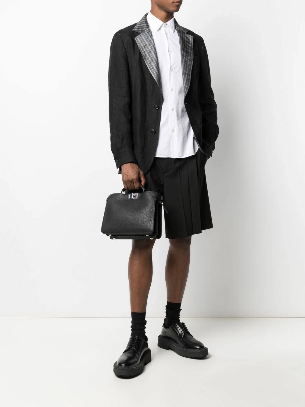 Top 10 π€© Fendi Engraved logo tote bag tote bags of men π€© 4 Fendi engraved-logo tote bag