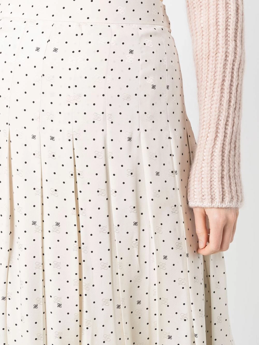 Cheapest π₯ Fendi Karligraphy pleated silk π skirt pleated π skirts of women π€© 7 Fendi Karligraphy pleated silk skirt