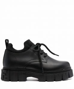 Fendi force lugged plain toe Oxford shoes