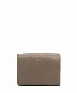 Fendi twist-lock leather cardholder