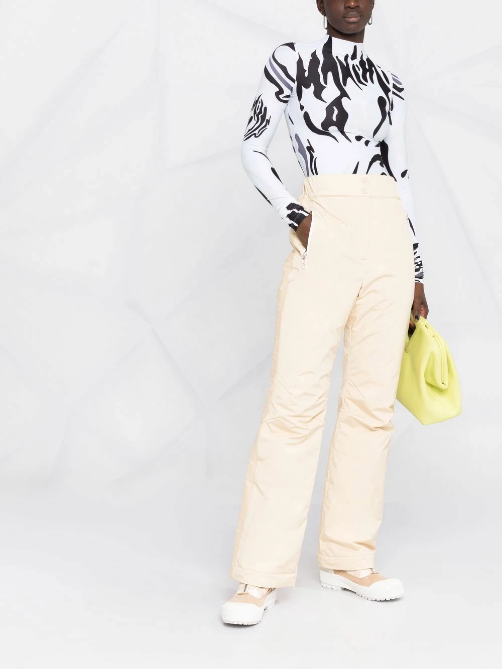 Hot Sale 🛒 Fendi High waisted straight leg trousers high waisted pants of women ✔️ 4 Fendi high-waisted straight-leg trousers